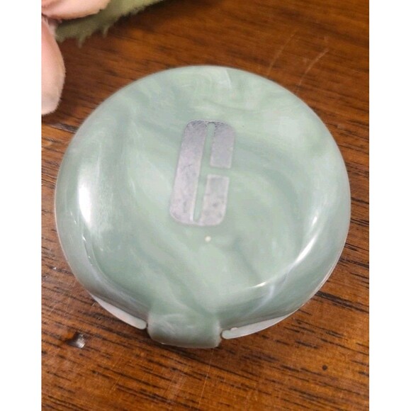 Clinique Young Face Pressed Powder Blusher 12 EXTRA CLOVER 0.12 oz SPECIAL SIZE - Picture 5 of 6